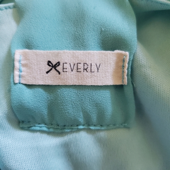 Bow🎀Back Tank Mini Dress - Picture 3 of 4